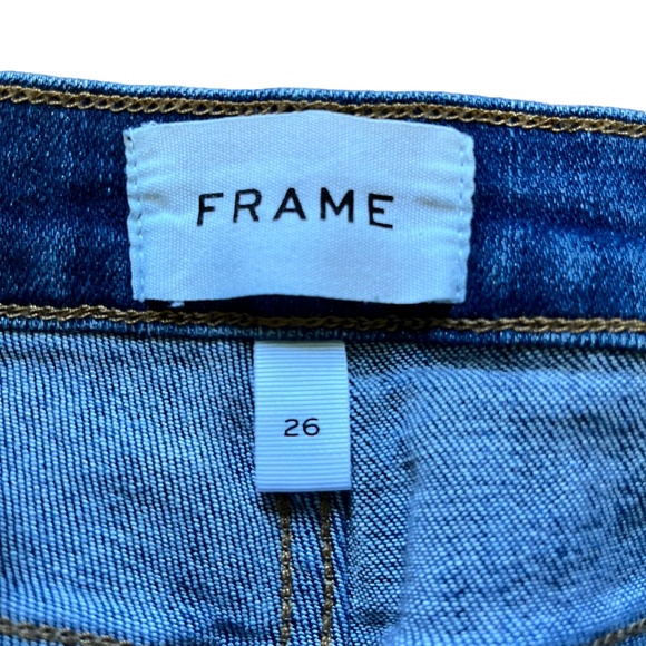 Frame Denim Le High Skinny Button Trim Jeans in Lupin Wash, Size 26 - Picture 5 of 11